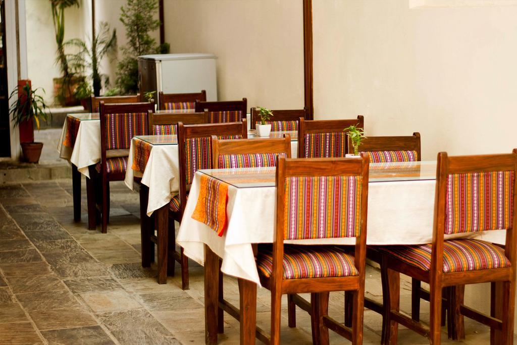 Hotel Yambu Kathmandu Exterior foto